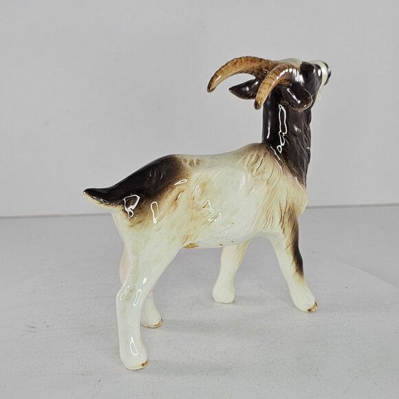 Vintage Goebel West Germany Ceramic Nanny Goat Figurine *Repaired Leg* - Picture 4 of 10